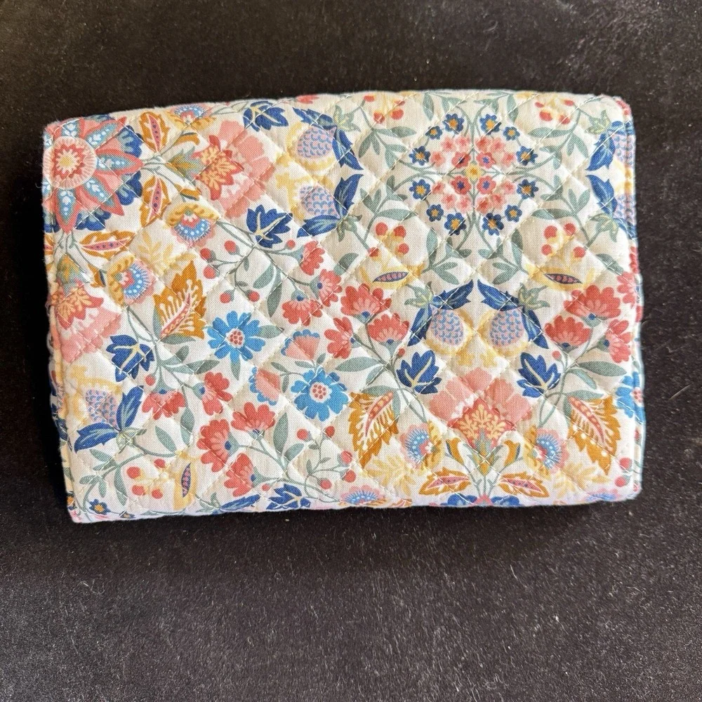 Vera Bradley Quilted Floral Travel Jewelry Organizer Zip Jewelry Case Vera